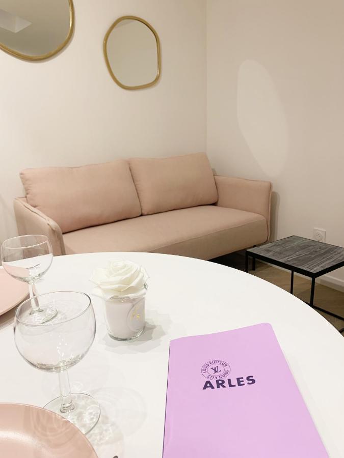 La Nuit Arlésienne - Exclusive apartments Esterno foto